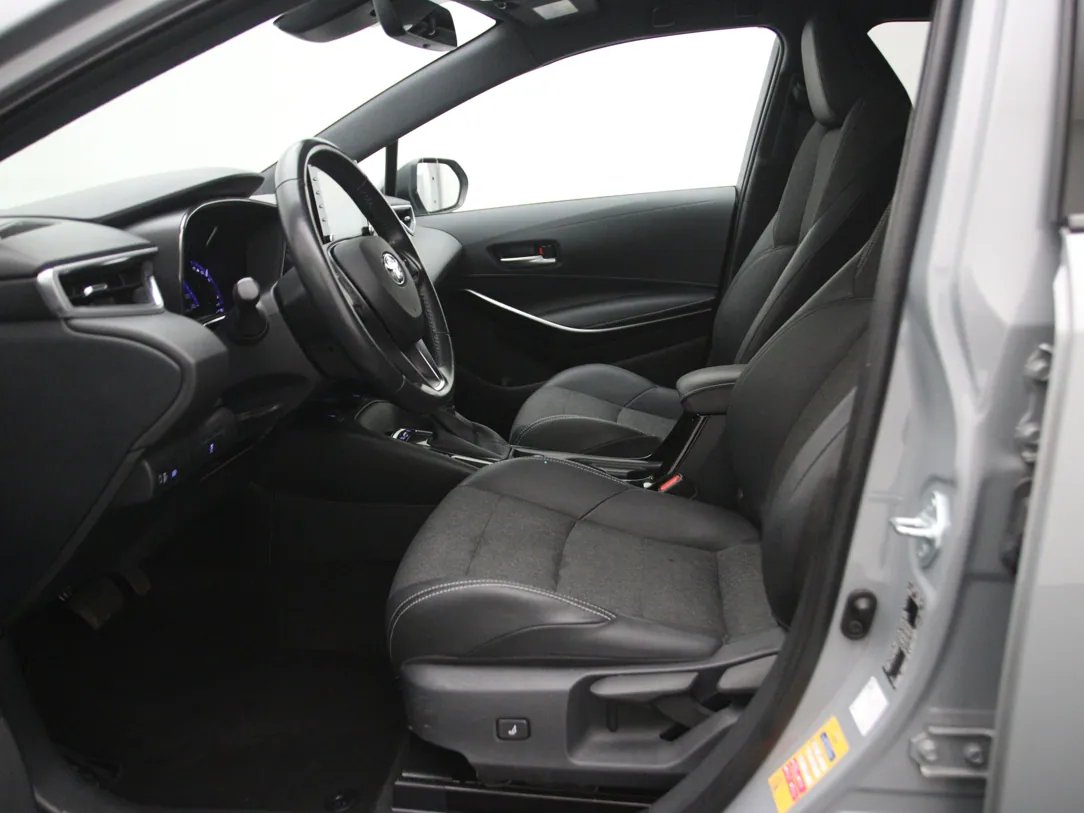 Toyota Corolla — foto 5