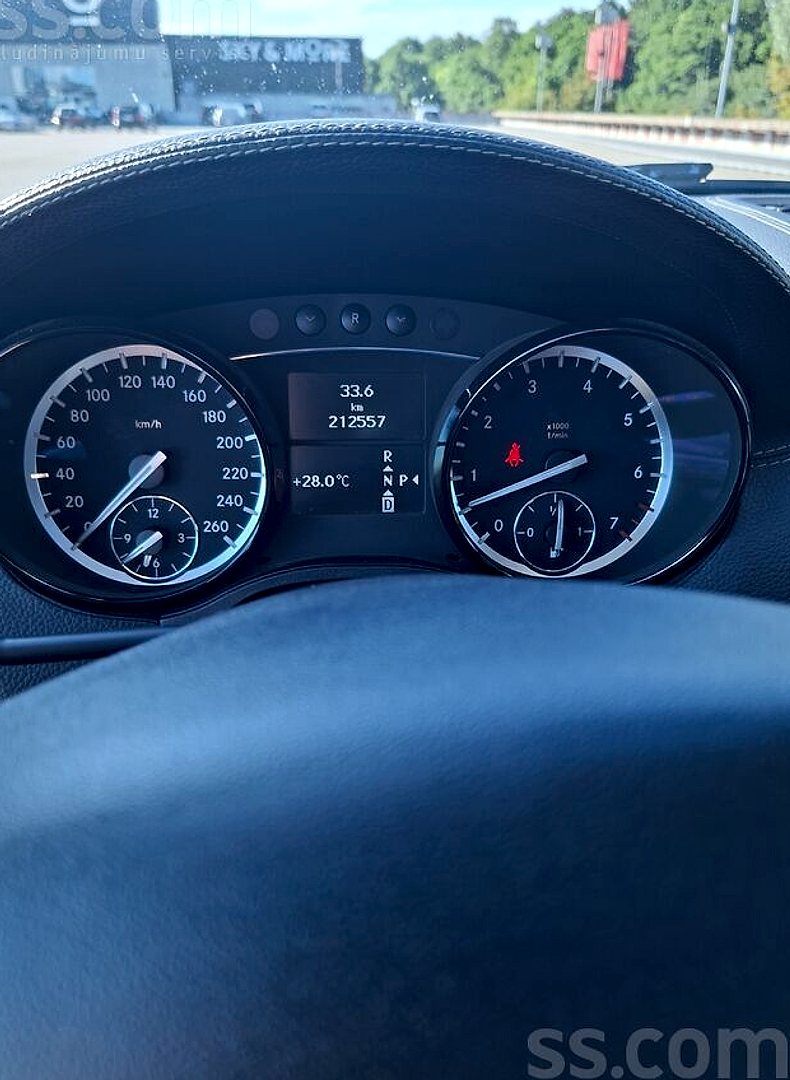 Mercedes-Benz GL450 — foto 5
