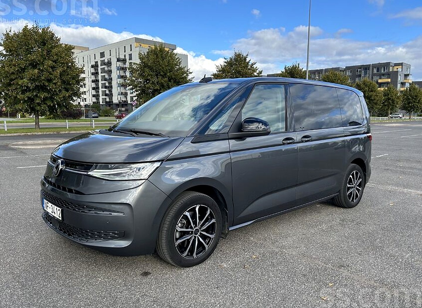 Volkswagen Multivan, 2022. gads
