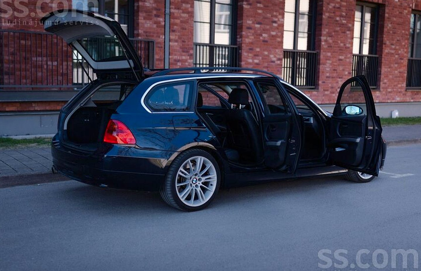 BMW 325 — foto 2