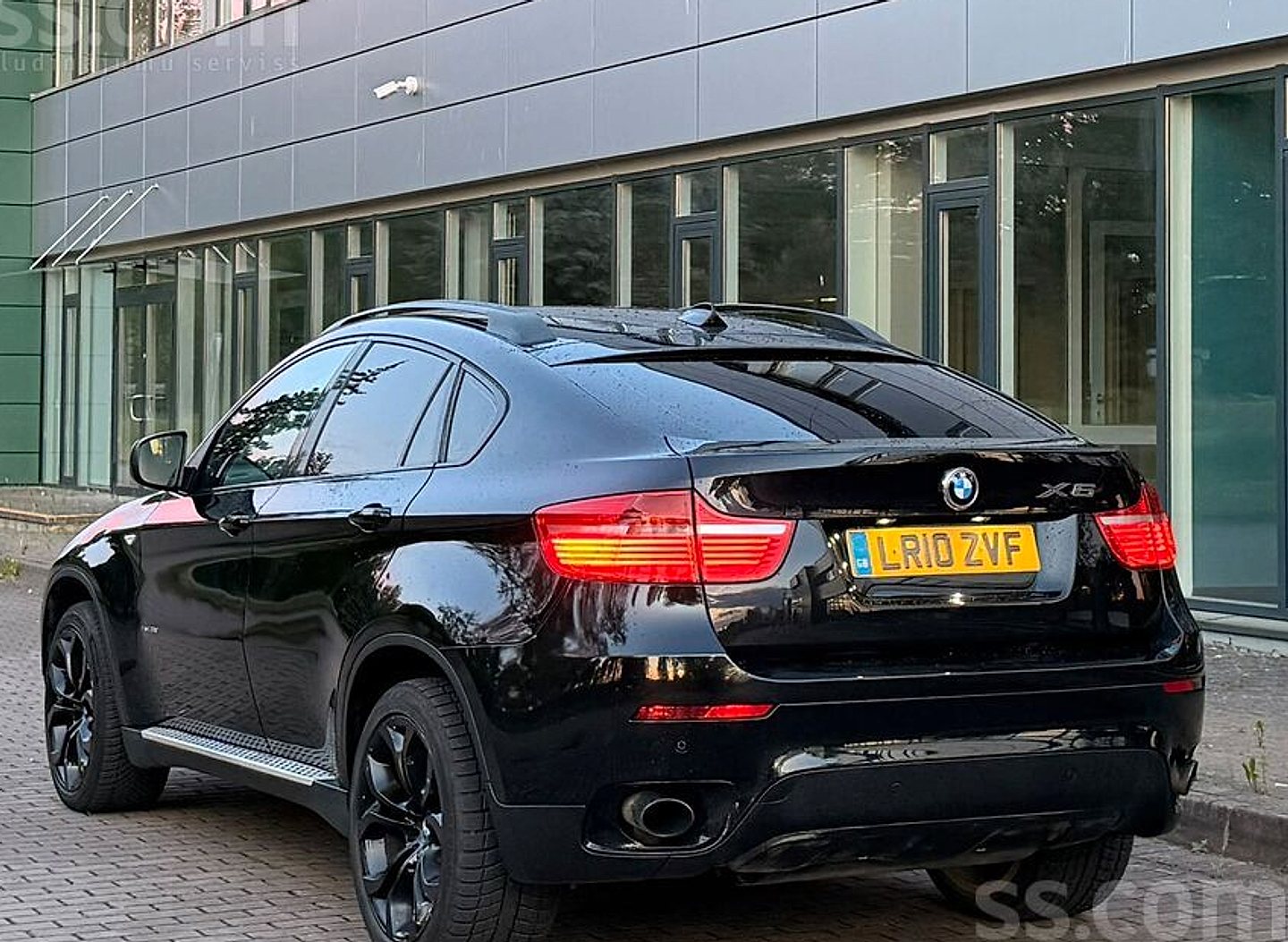 BMW X6 — foto 6