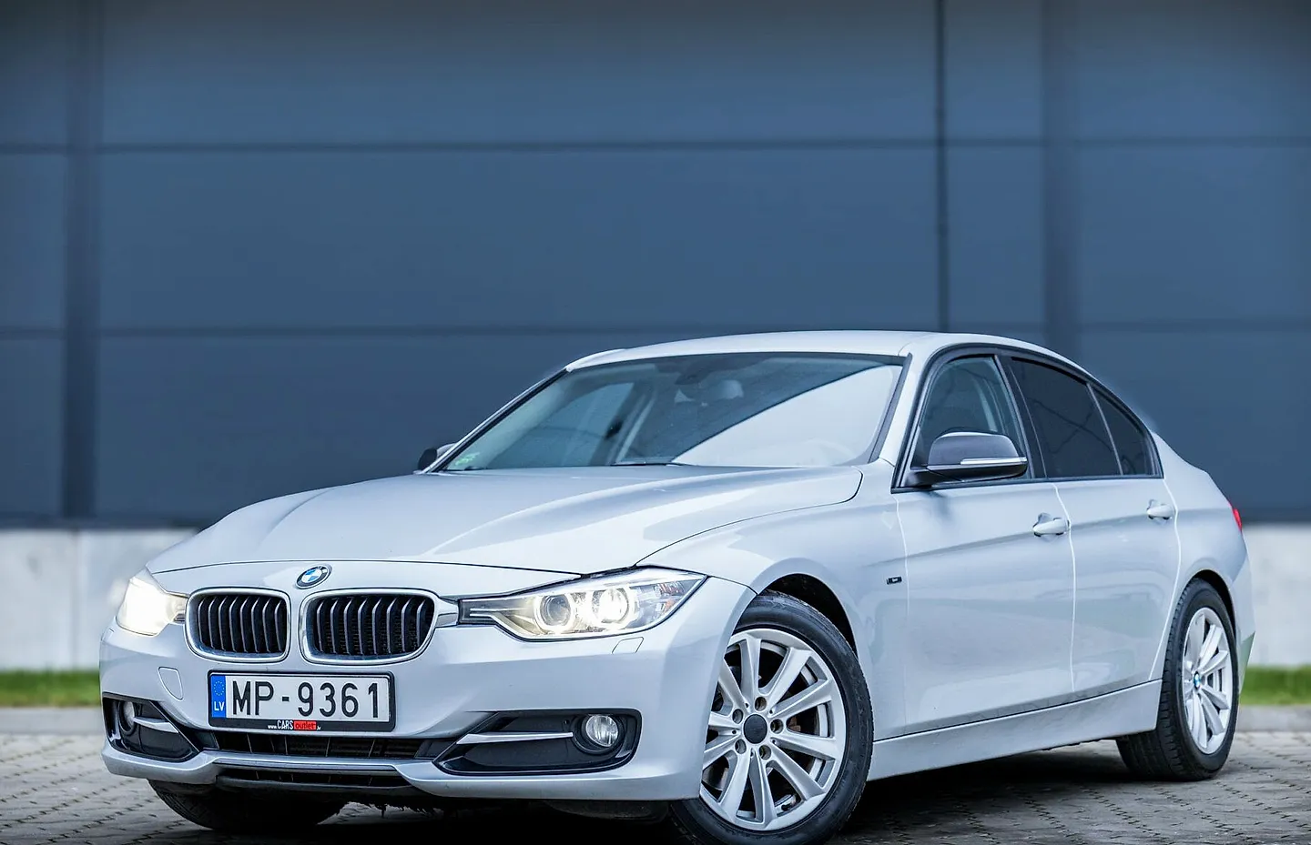 BMW 320, 2012. gads