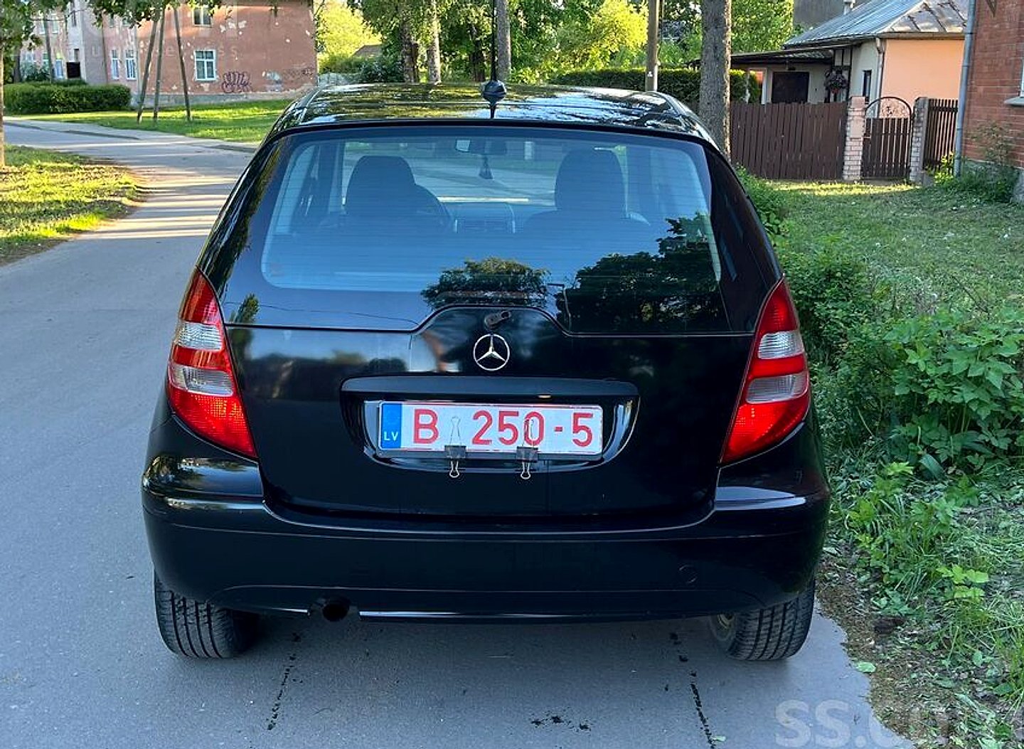 Mercedes-Benz A180 — foto 4