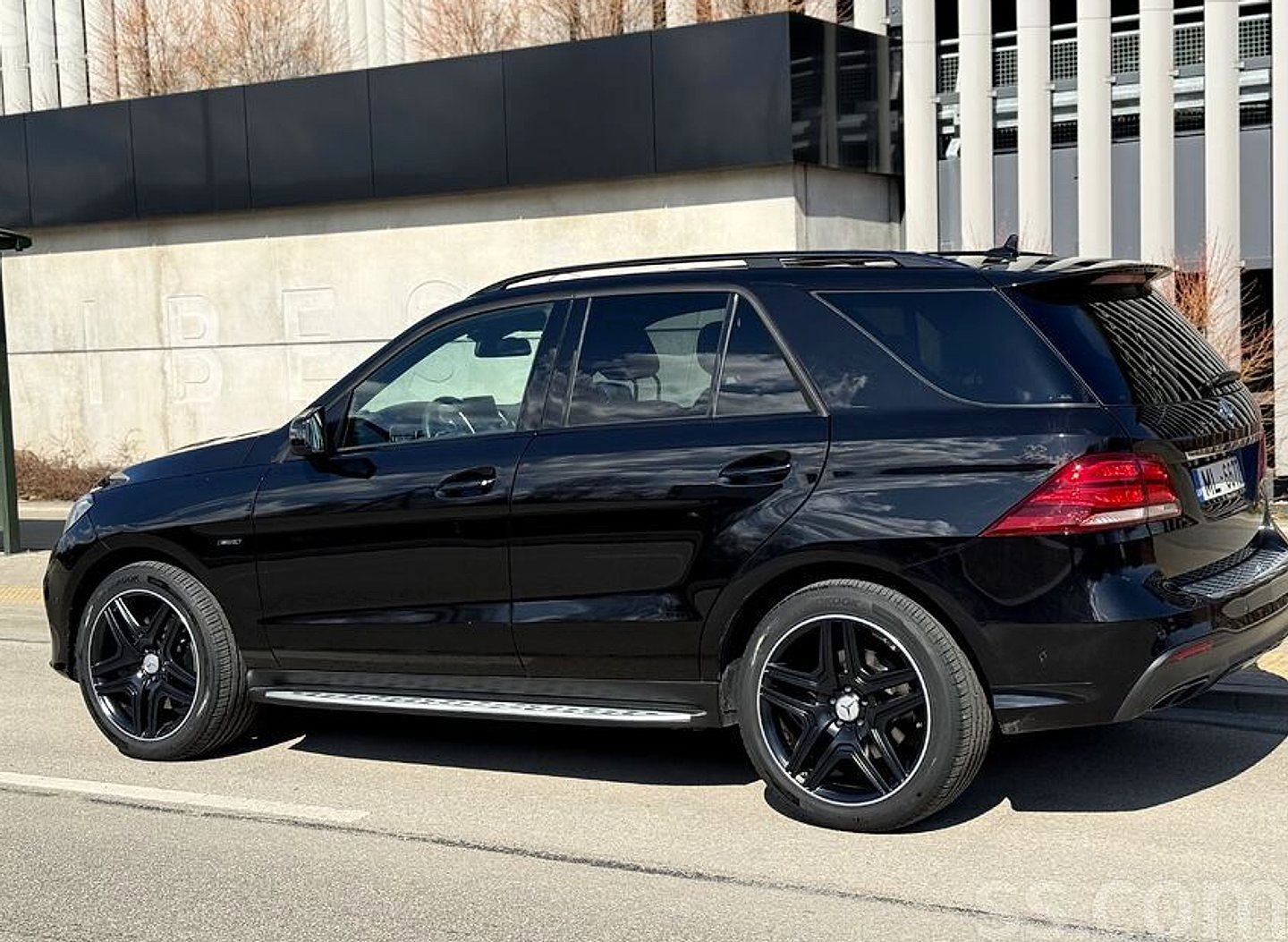 Mercedes-Benz GLE 450 AMG — foto 4