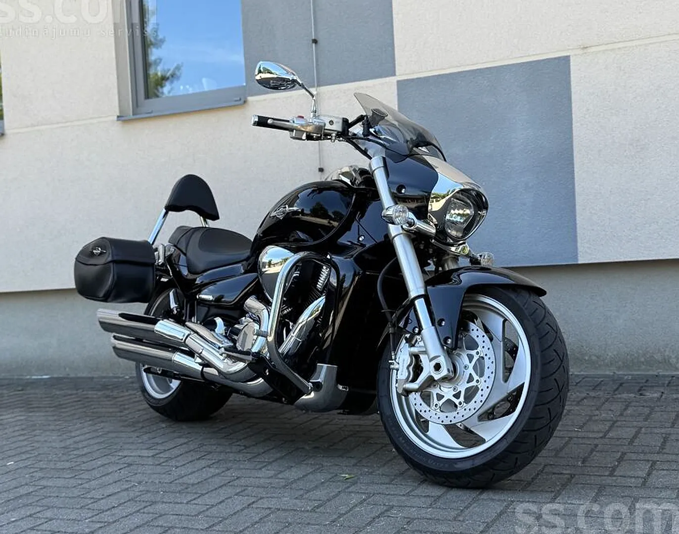 Suzuki Vzr 1800