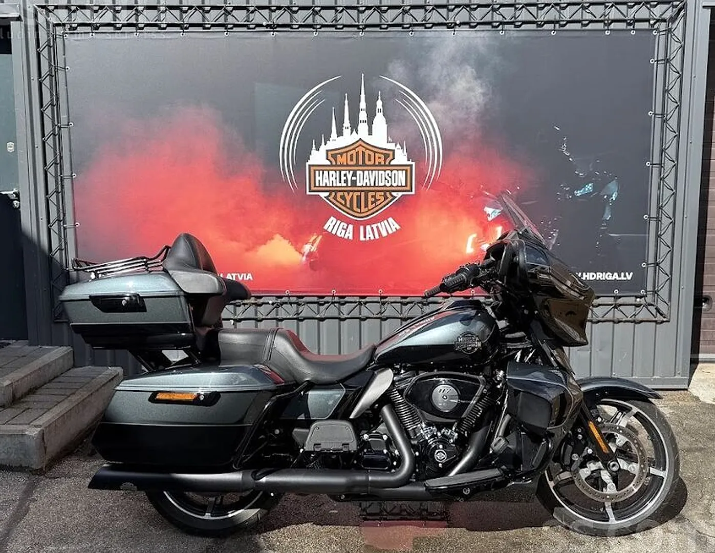 Harley-Davidson Flhxu, 2025. gads