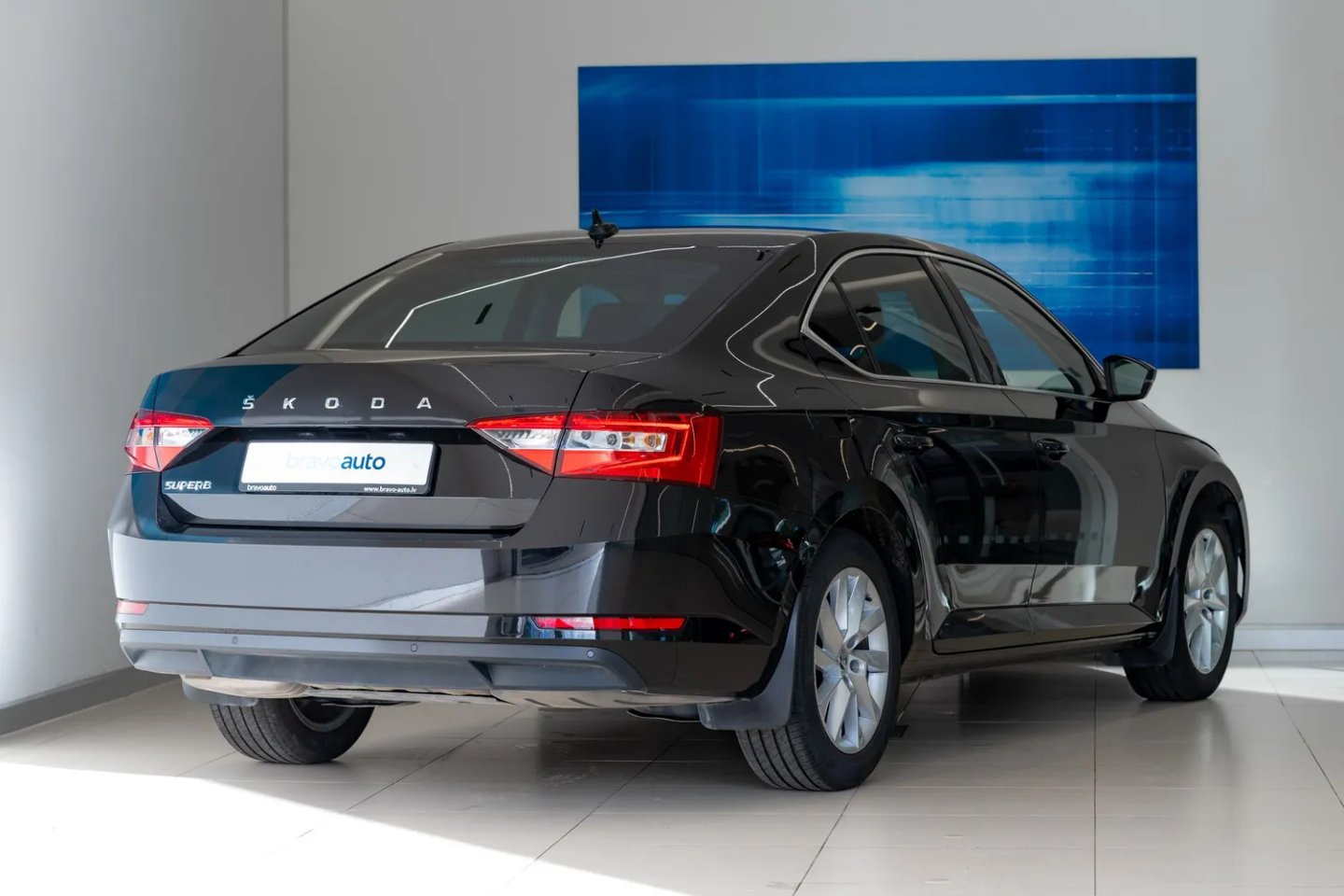 Škoda SUPERB — foto 3