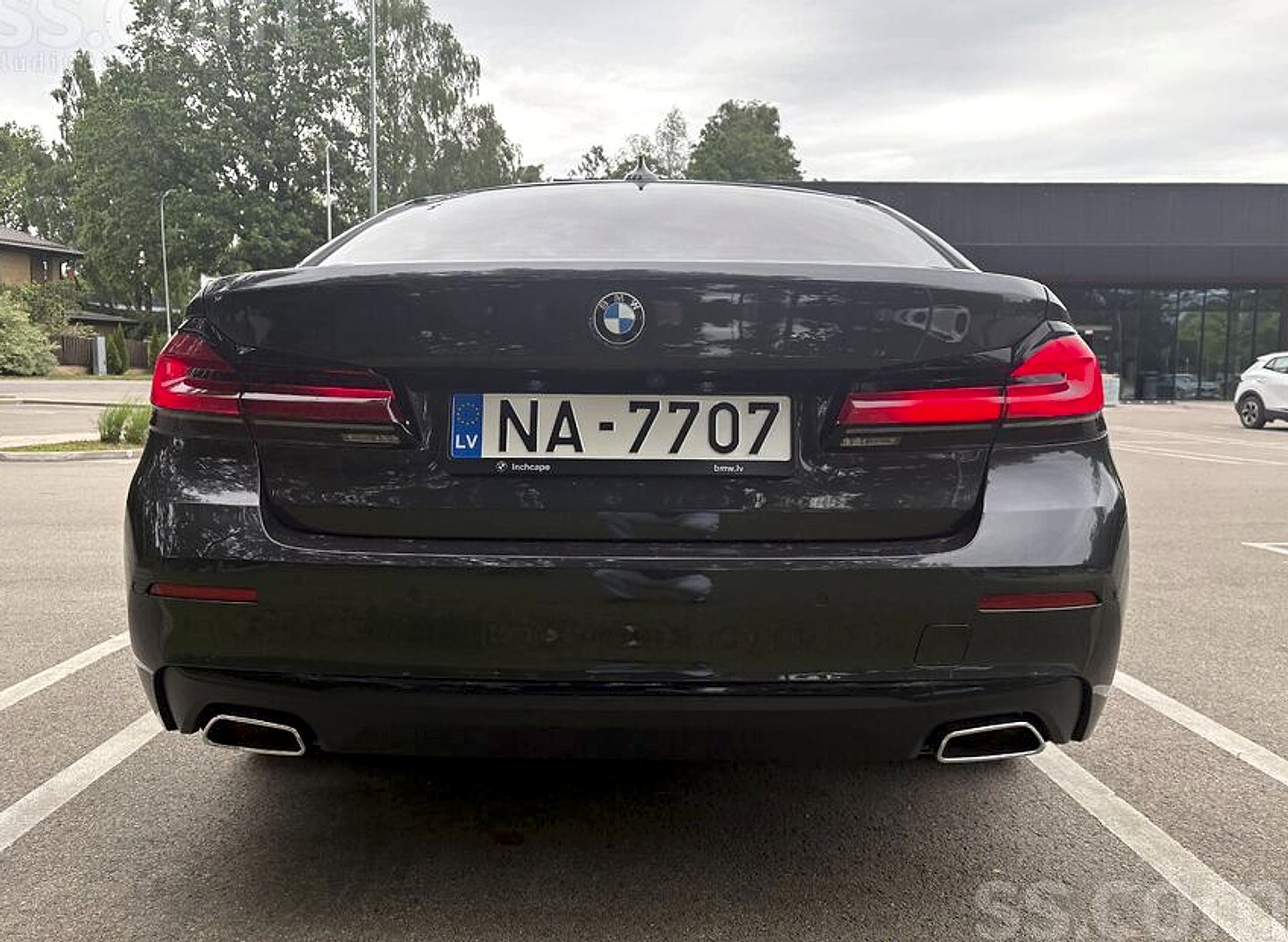 BMW 520 — foto 5