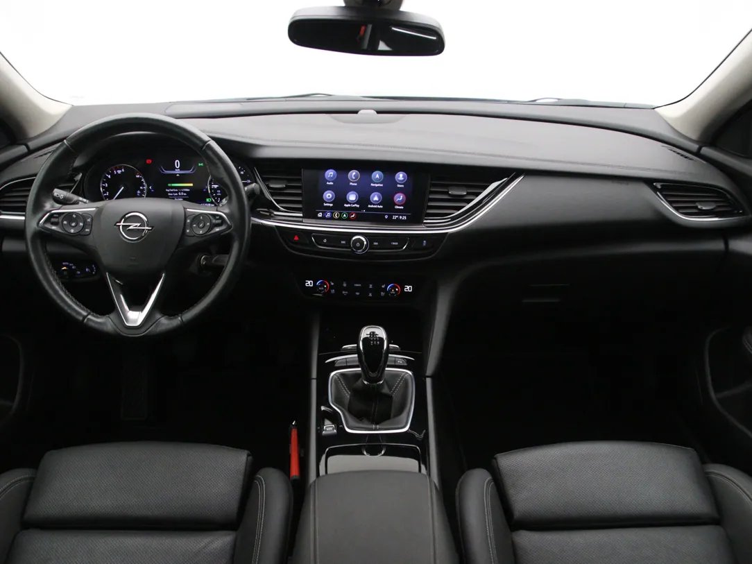 Opel Insignia — foto 3