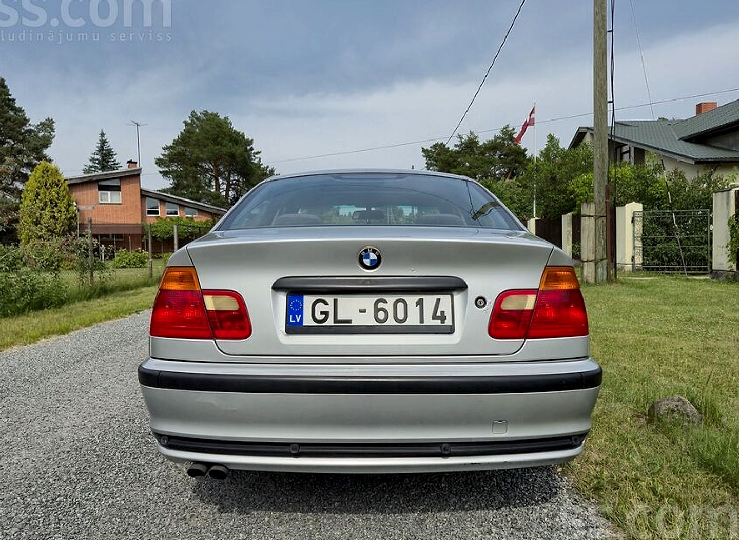 BMW 320 — foto 6