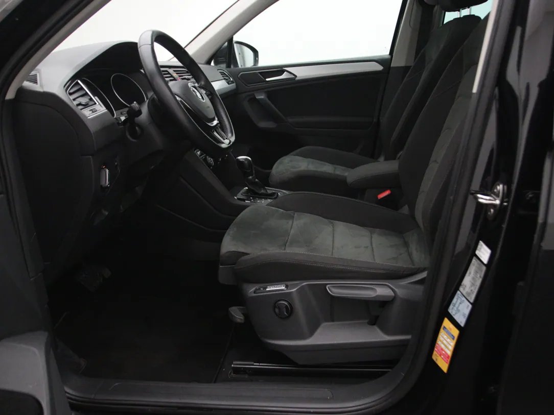 Volkswagen Tiguan — foto 5