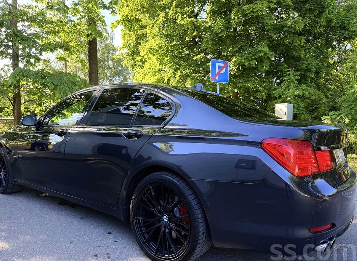 BMW 730 — foto 2