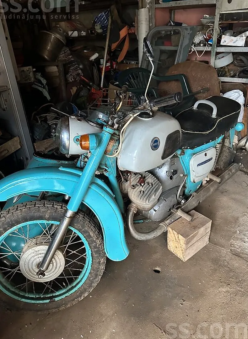Iž Jupiter 3, 1977. gads