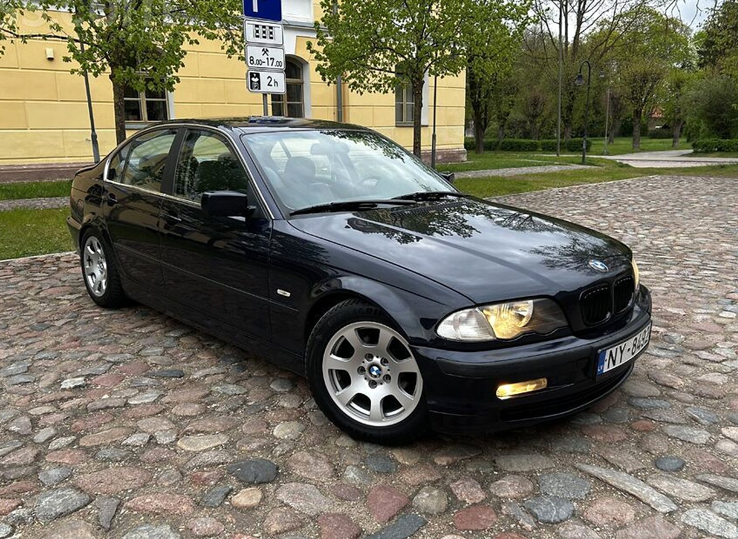 BMW 323 — foto 3
