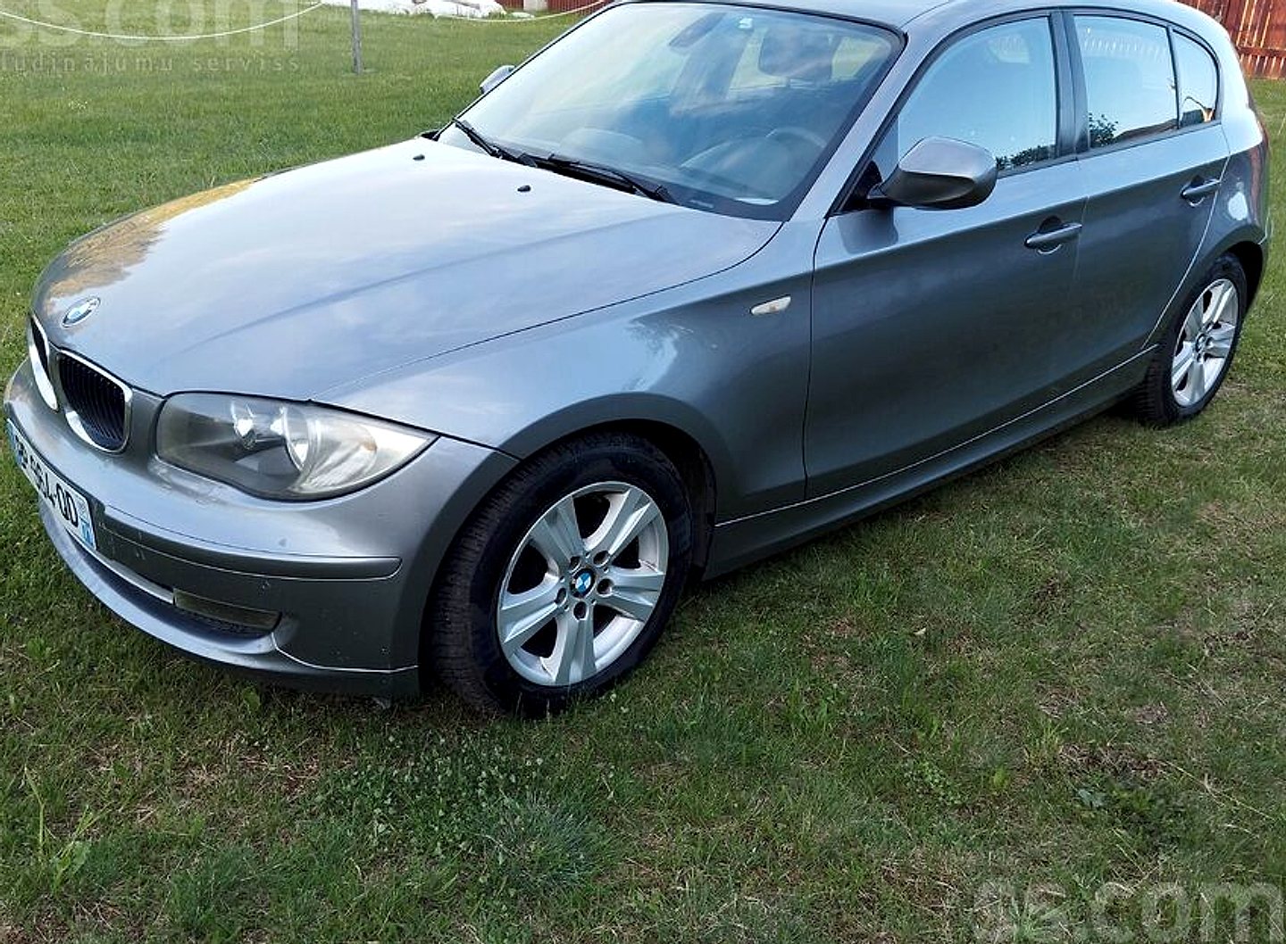 BMW 118 — foto 5