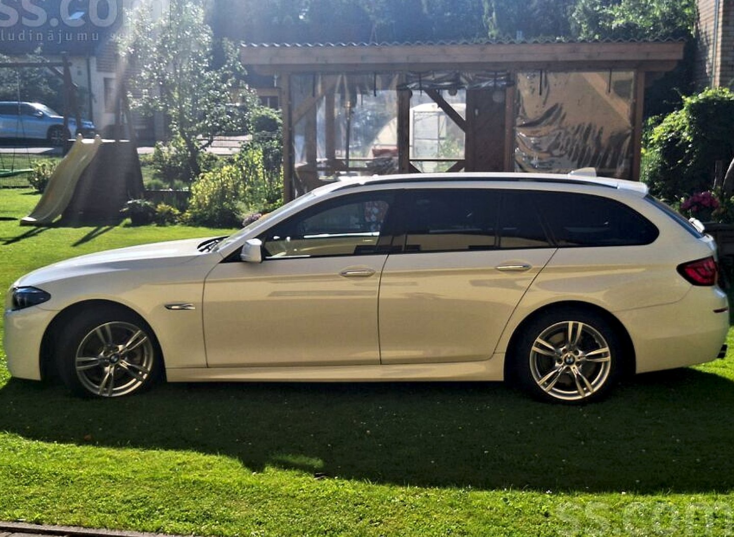 BMW 520 — foto 4