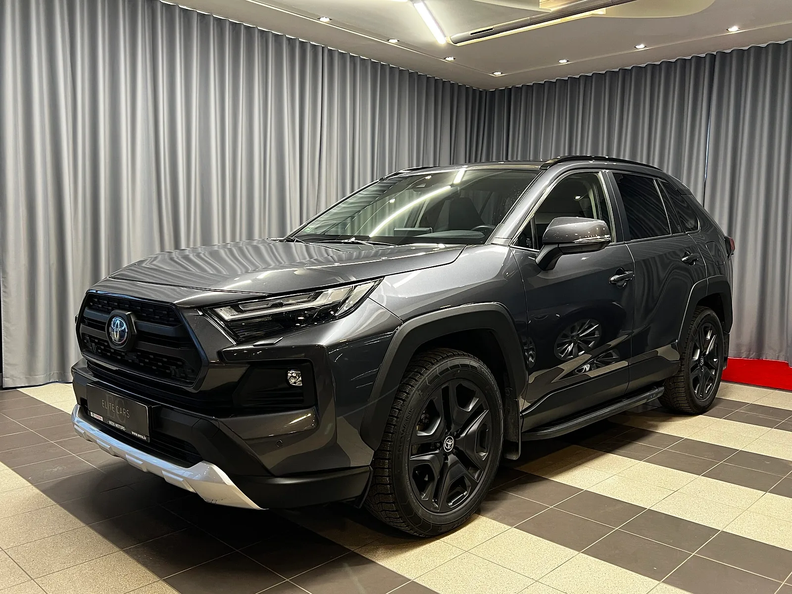 Toyota Rav4, 2022. gads