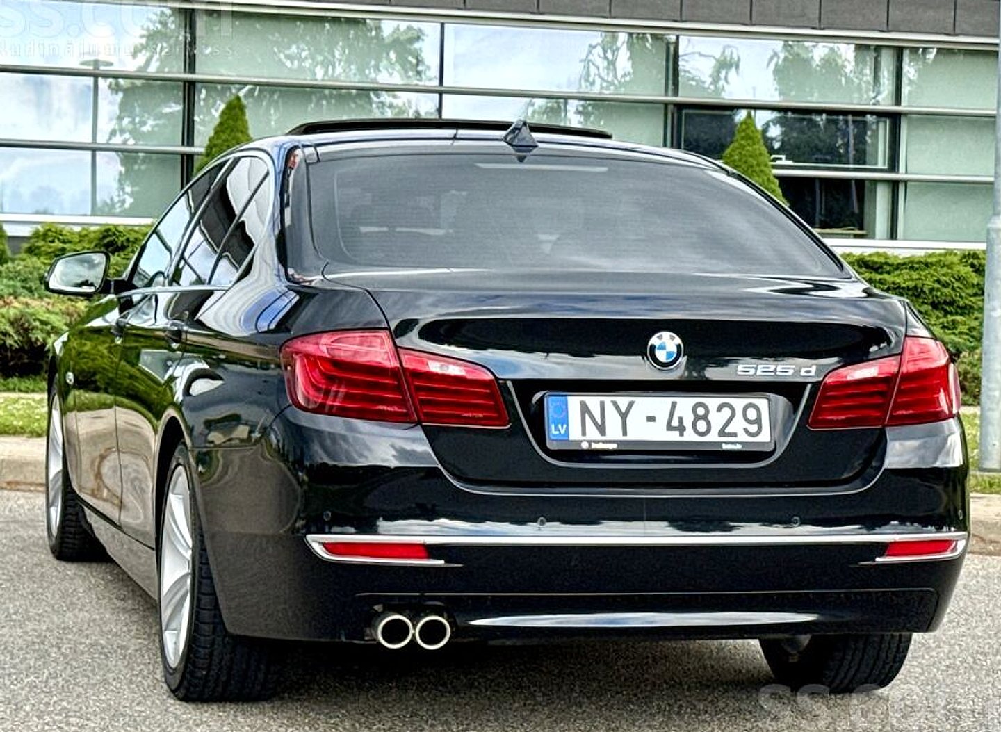 BMW 525 — foto 3