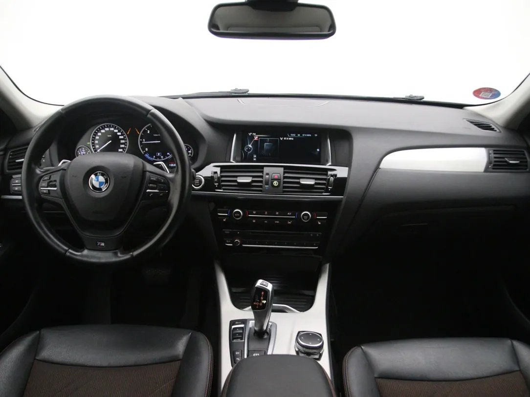 BMW X4 — foto 3