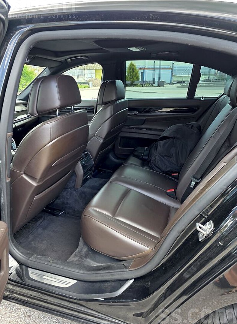 BMW 740 — foto 6