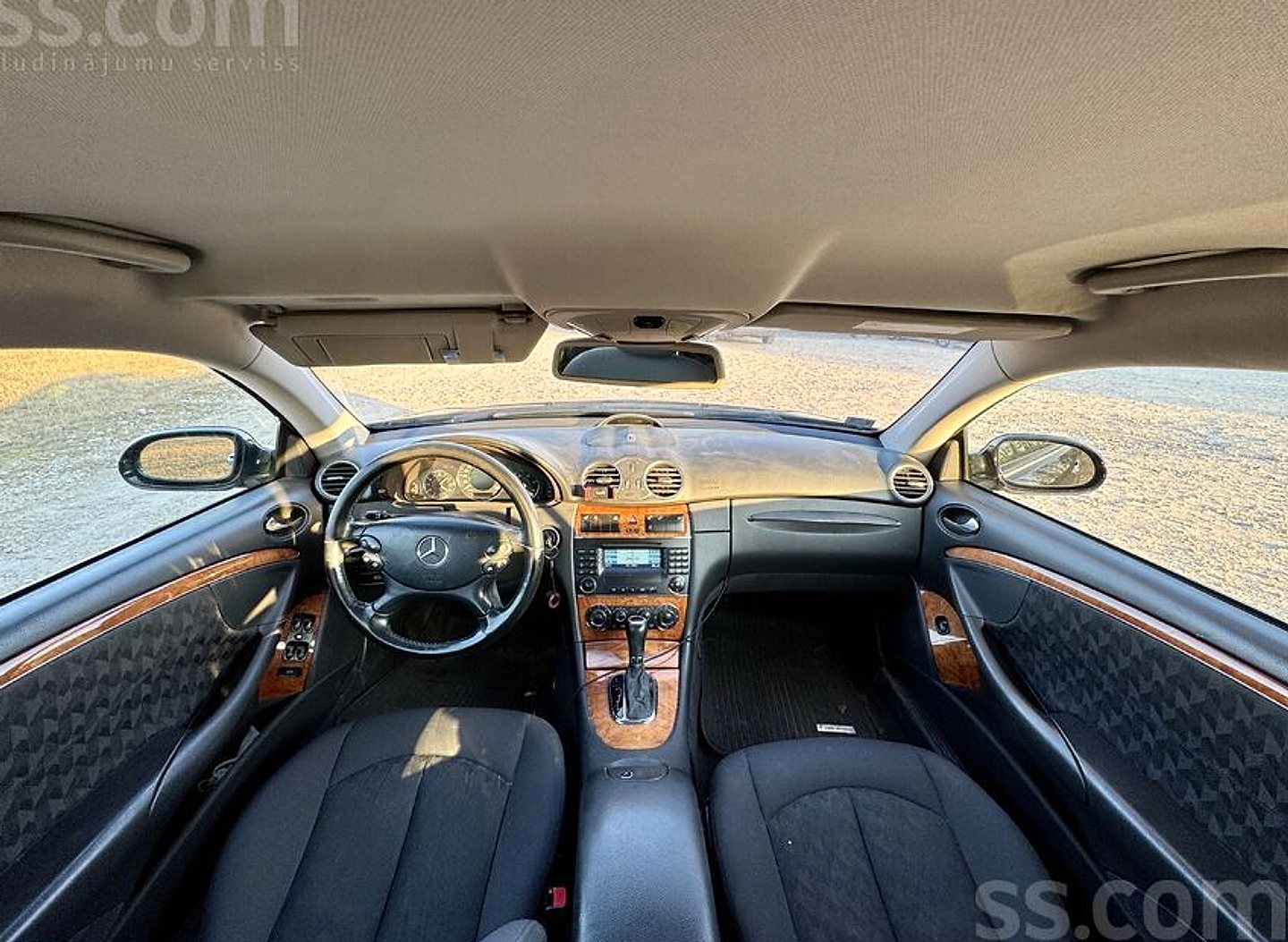 Mercedes-Benz CLK270 — foto 6