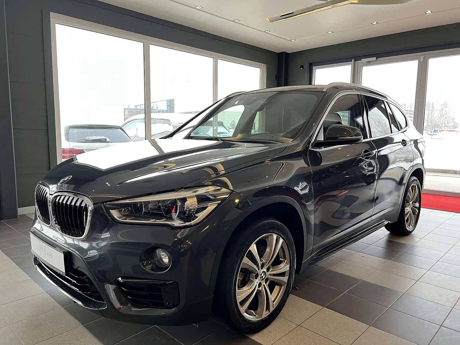 BMW X1, 2016. gads