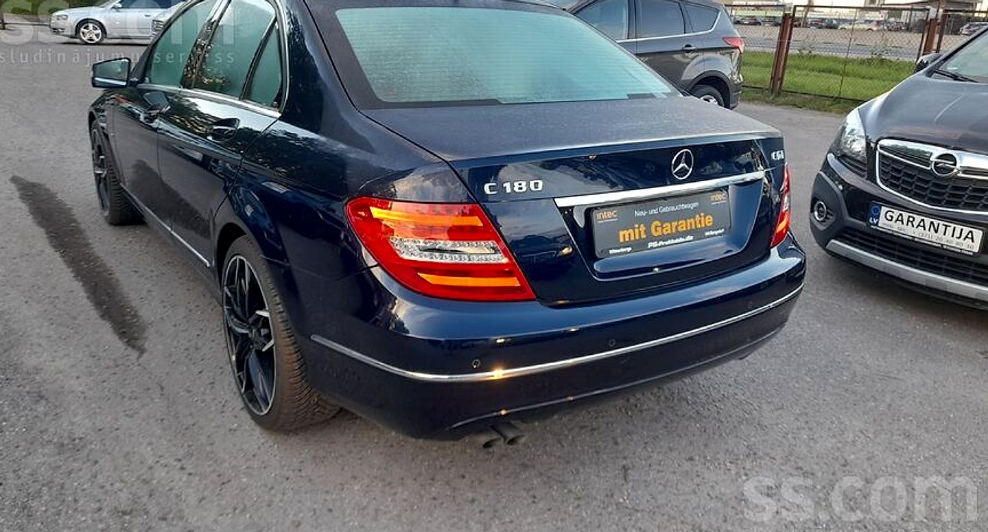 Mercedes-Benz C200 — foto 6