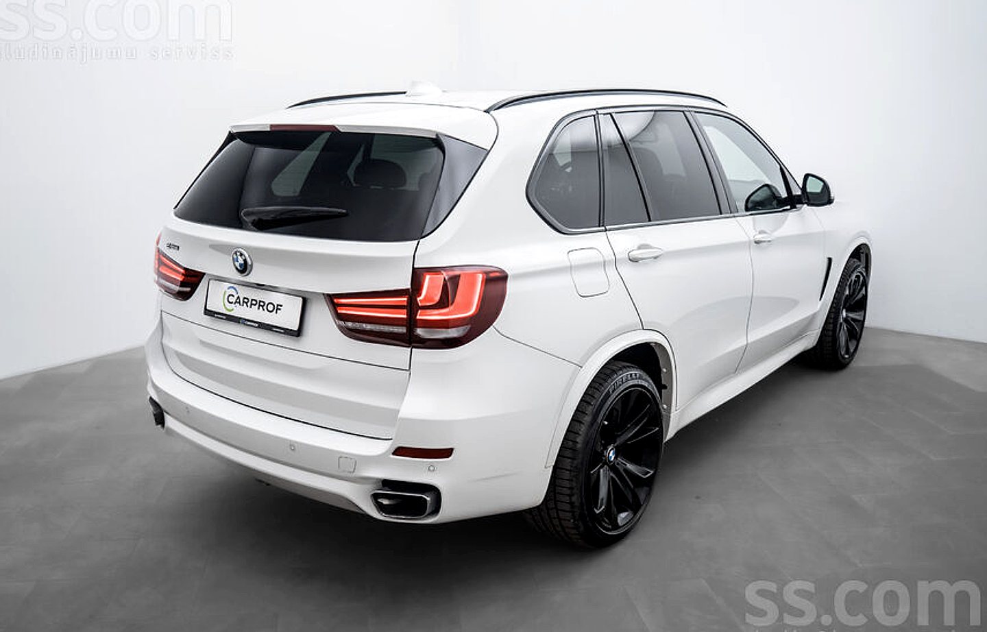 BMW X5 — foto 4