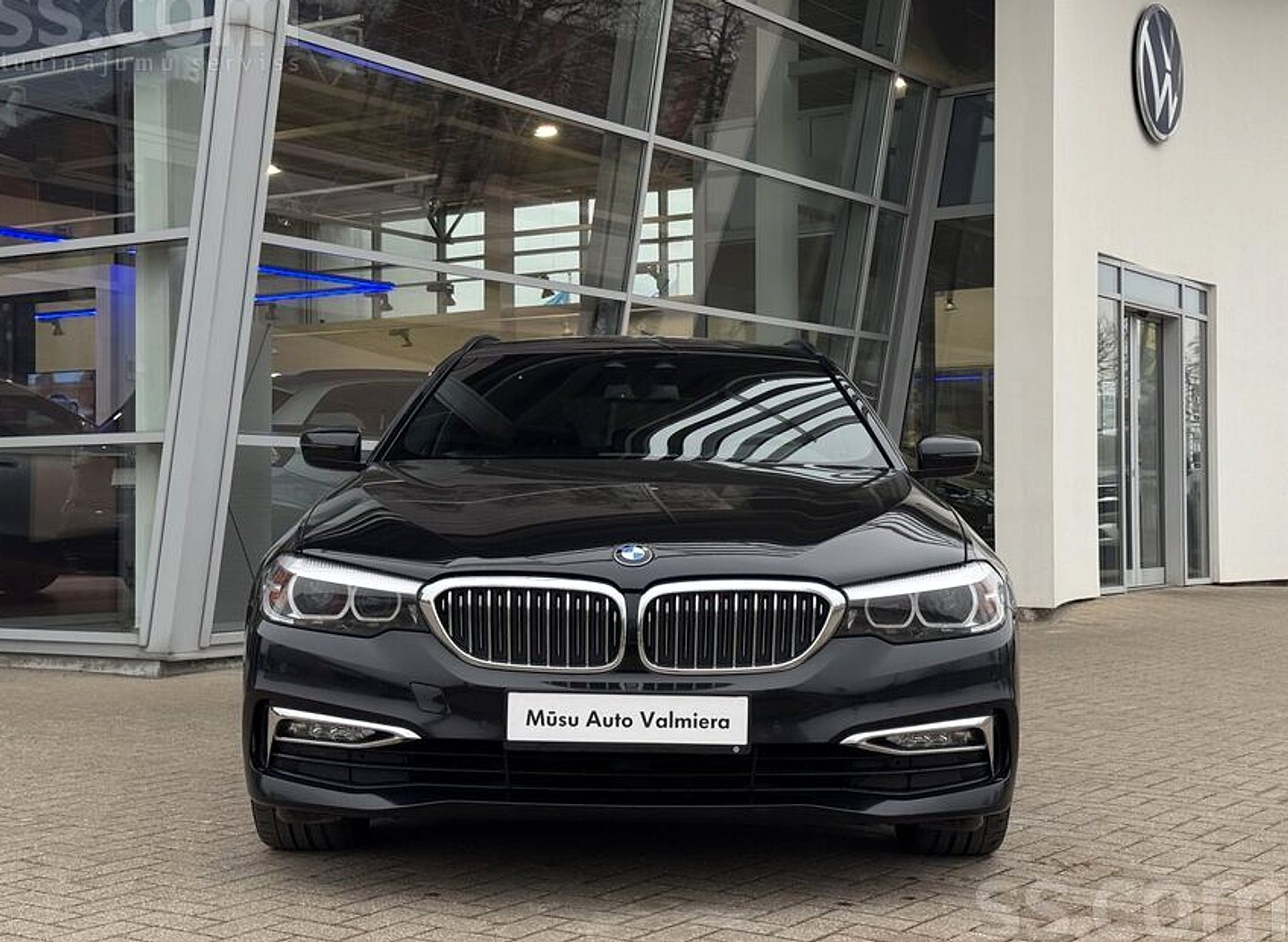 BMW 525 — foto 2