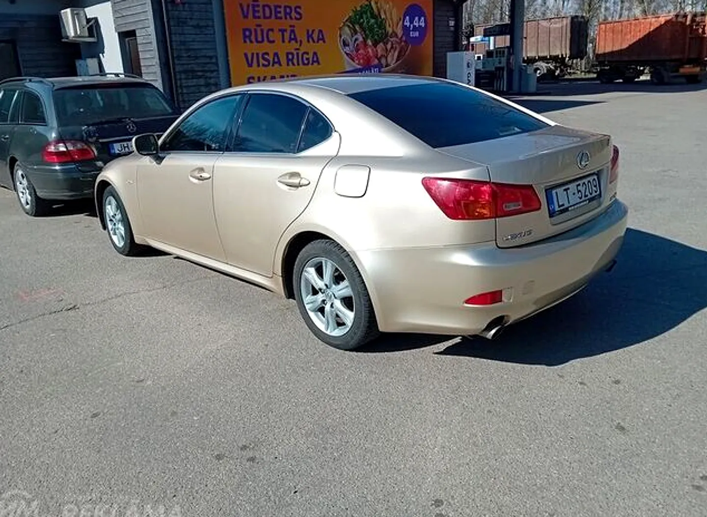 Lexus IS, 2006. gads