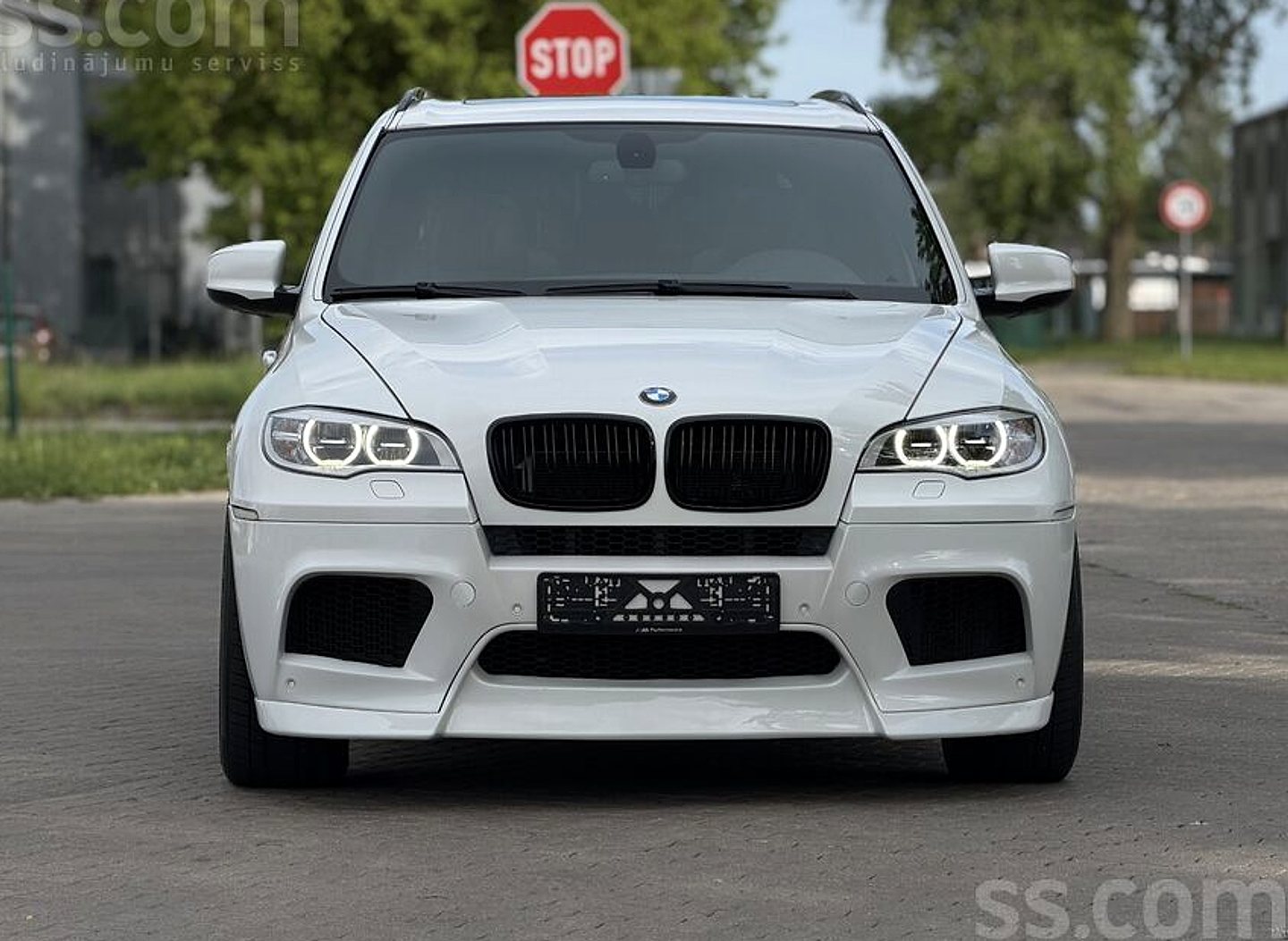 BMW X5 — foto 2