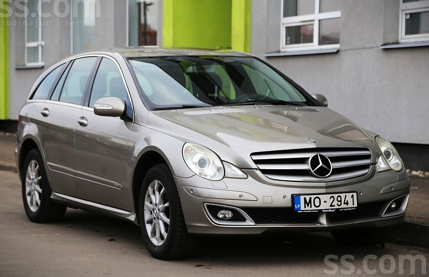 Mercedes-Benz R320 — foto 4
