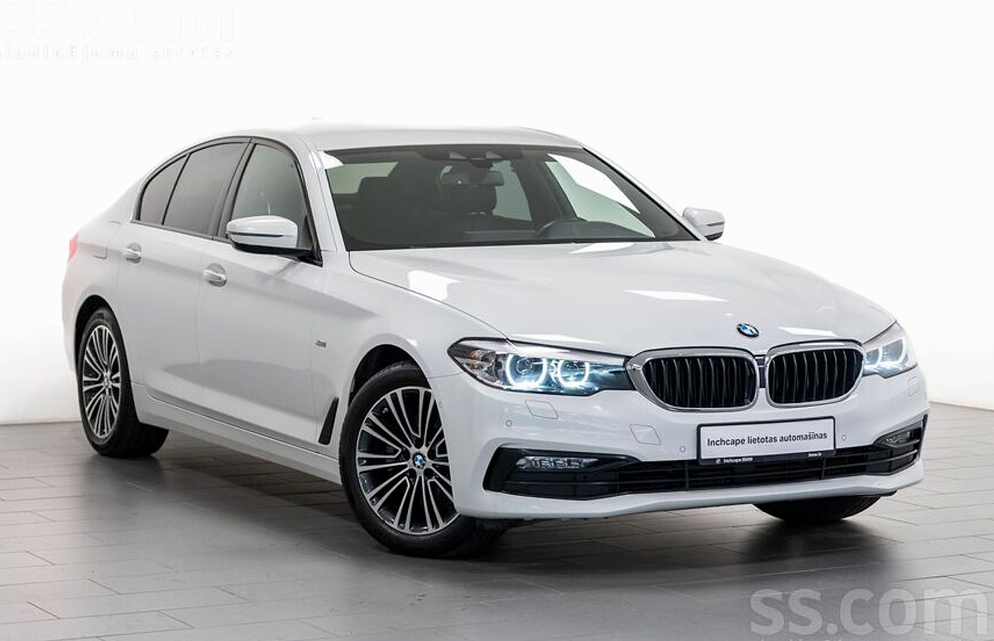 BMW 520 — foto 5