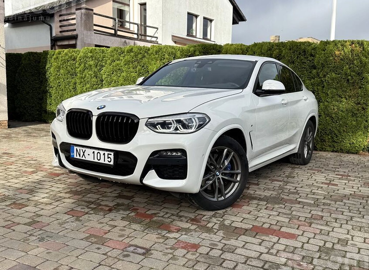BMW X4 — foto 2