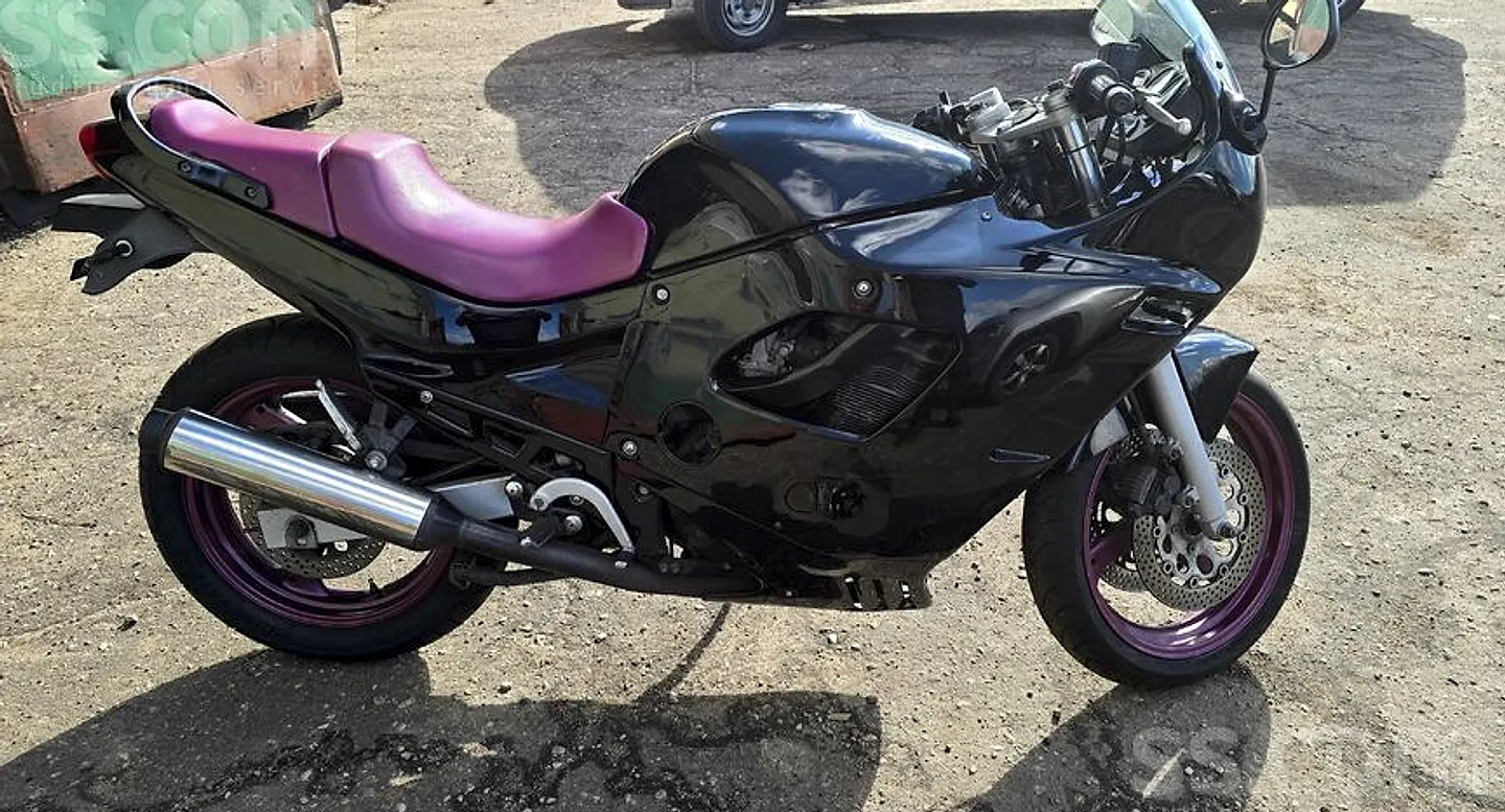 Suzuki Gsx r 600, 1995. gads