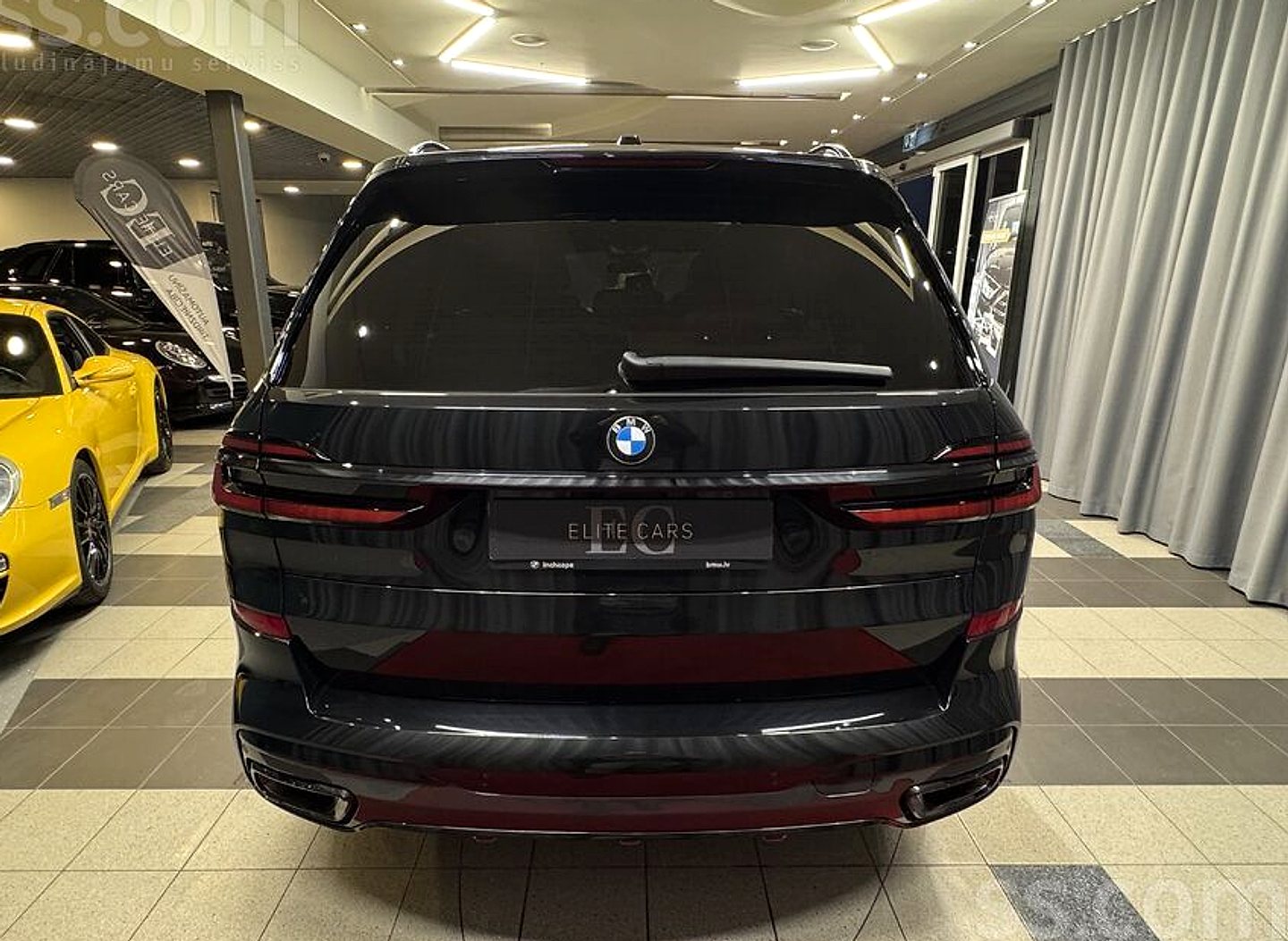 BMW X7 — foto 6
