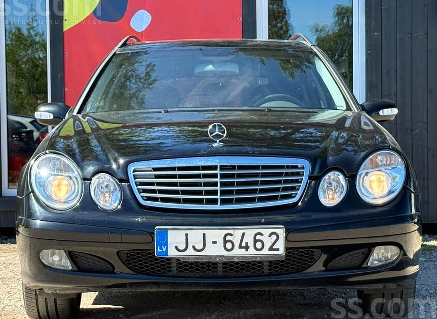 Mercedes-Benz E240 — foto 2