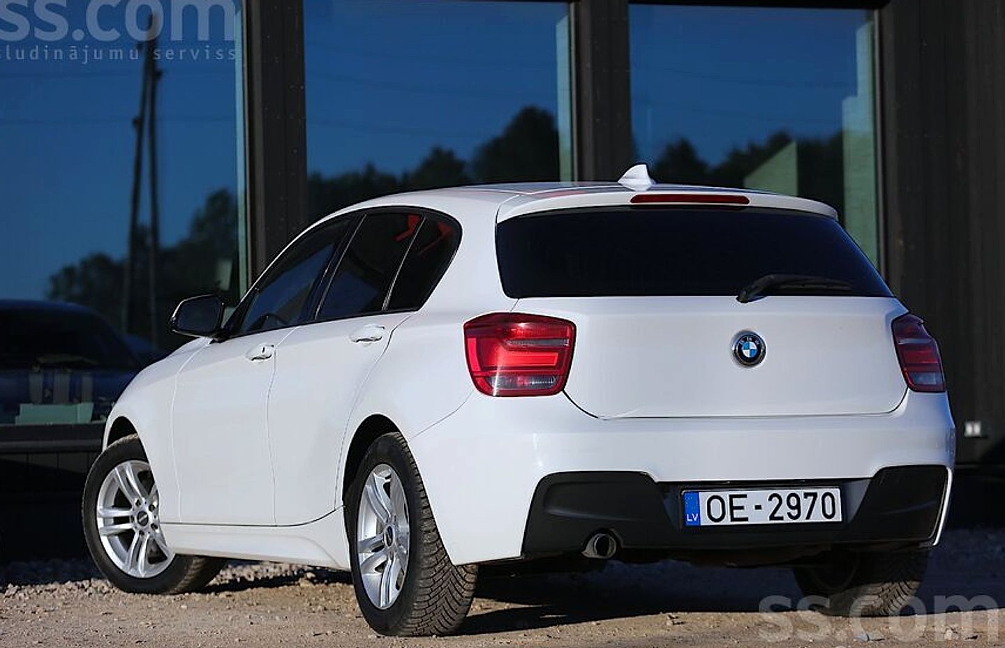 BMW 120 — foto 4