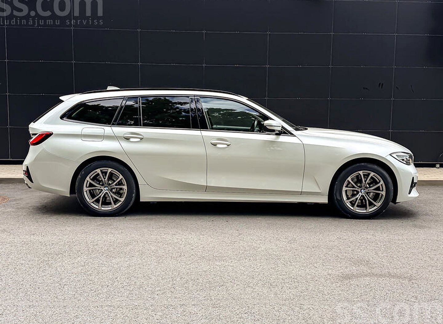 BMW 330 — foto 5