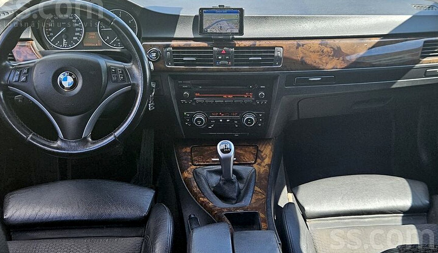 BMW 320 — foto 5