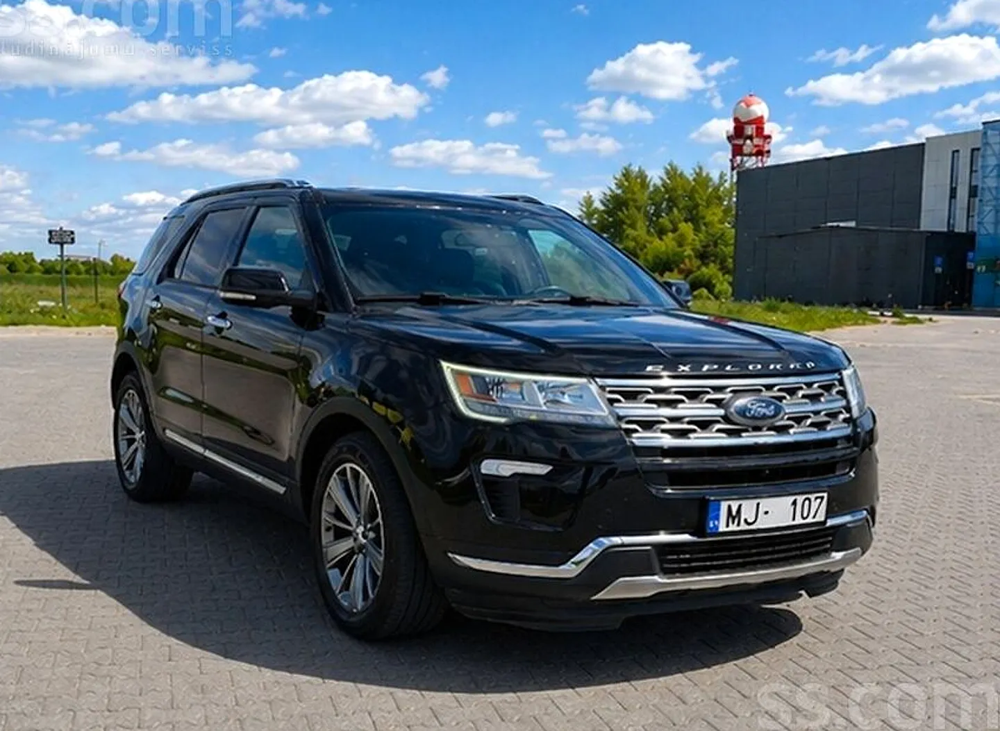 Ford Explorer, 2018. gads
