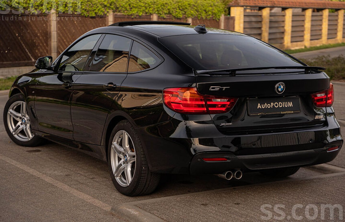 BMW 335 — foto 5