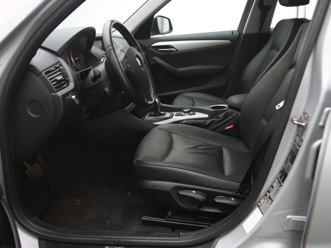 BMW X1 — foto 5
