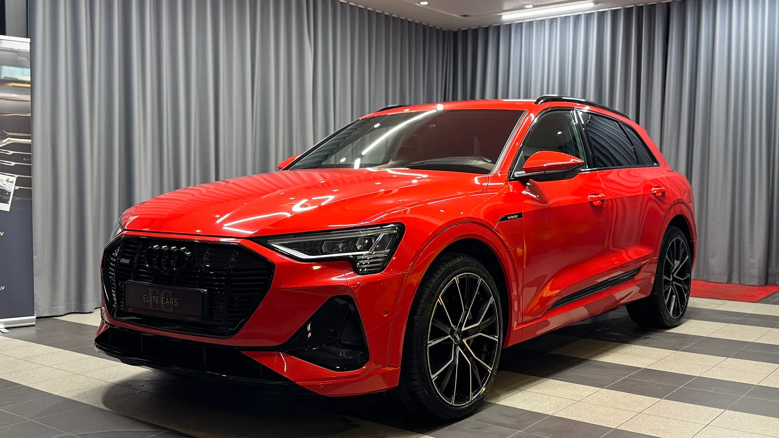 Audi E-Tron 55, 2020. gads