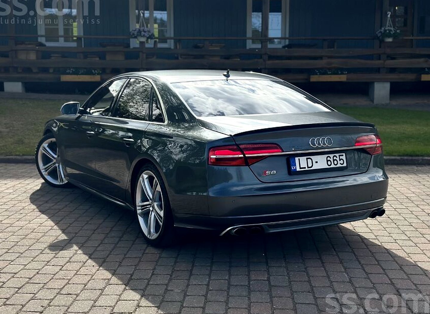 Audi S8 — foto 6
