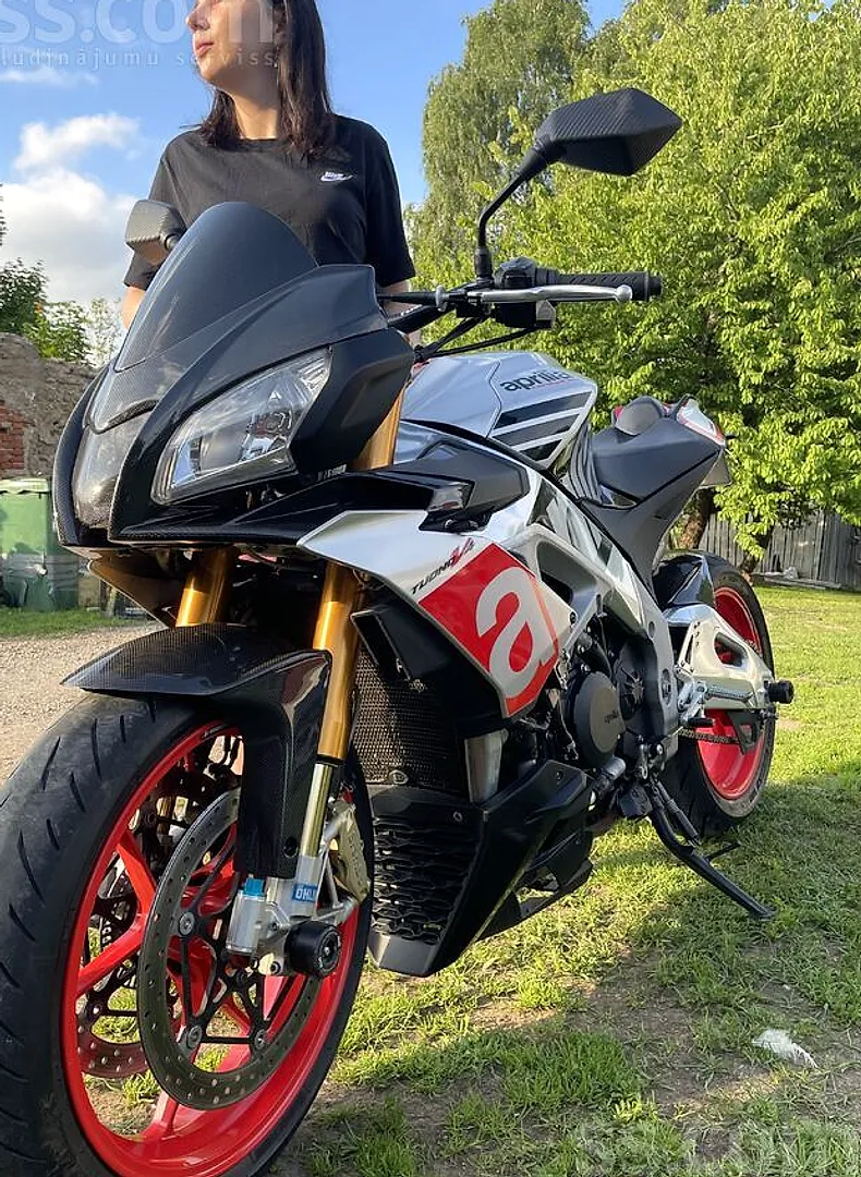 Aprilia Tuono v4, 2016. gads