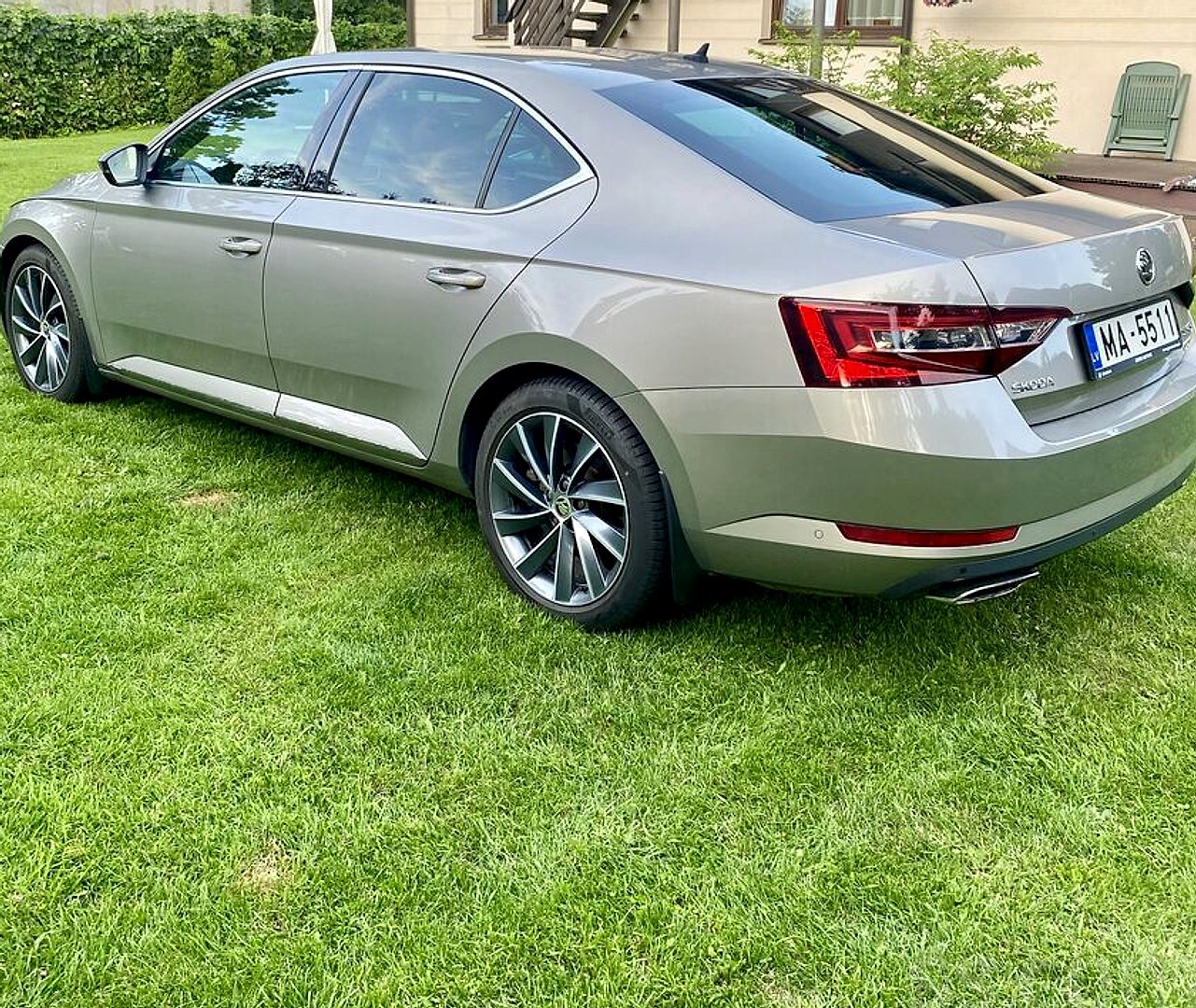 Škoda Superb — foto 3