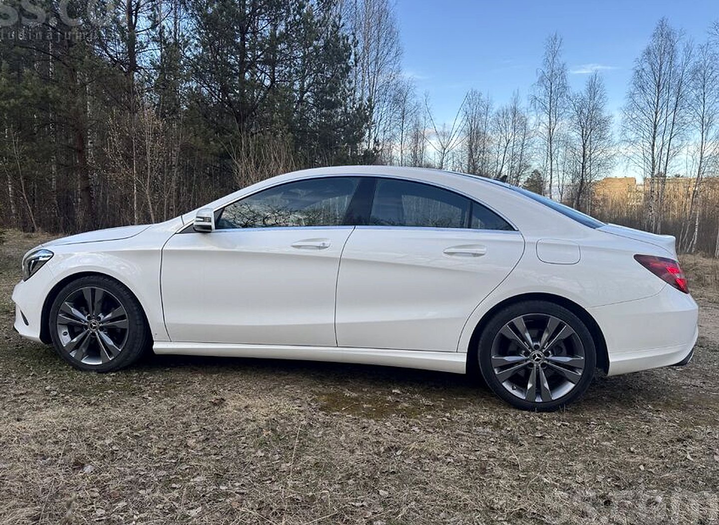 Mercedes-Benz CLA180 — foto 5