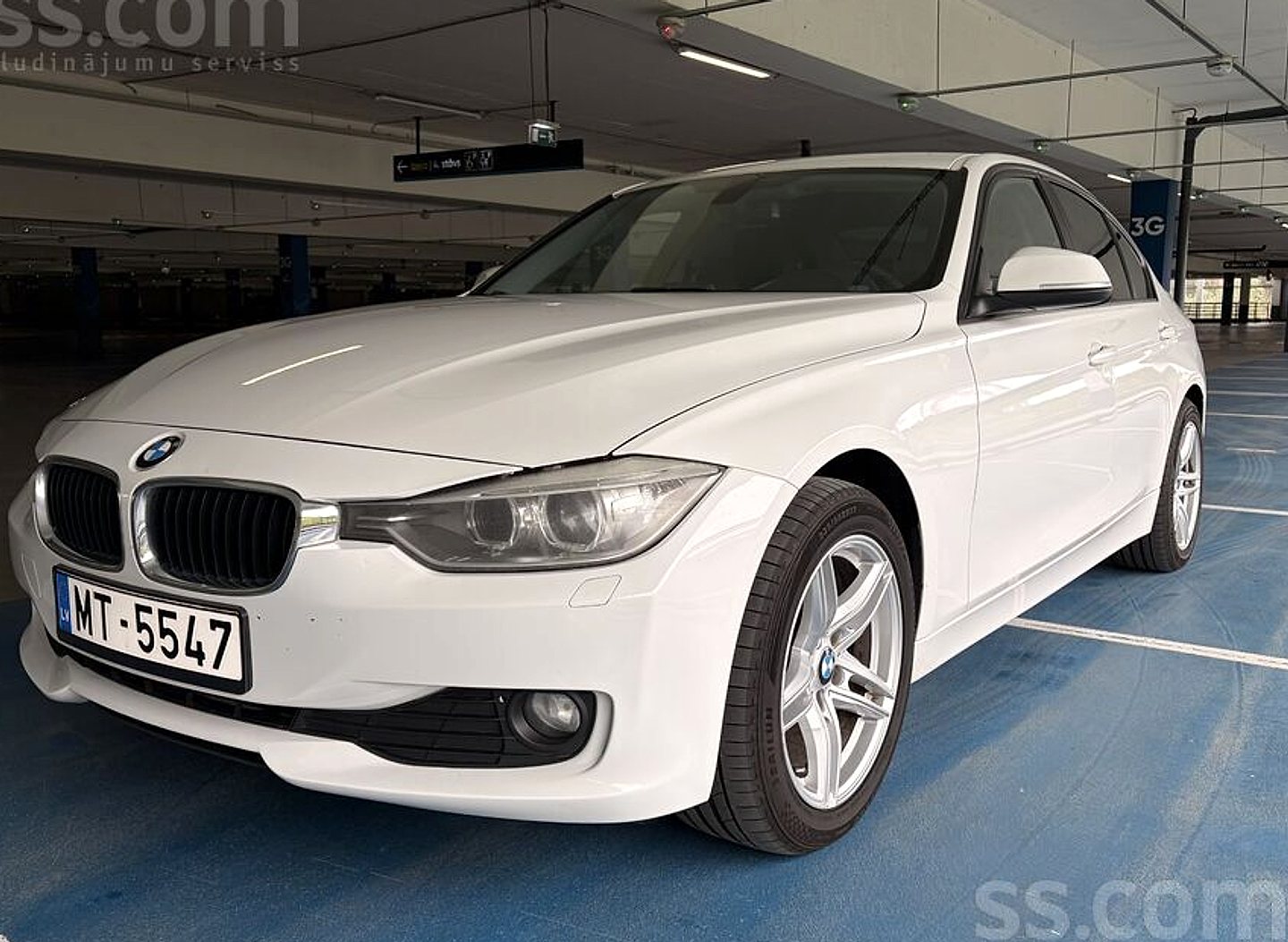 BMW 320 — foto 5