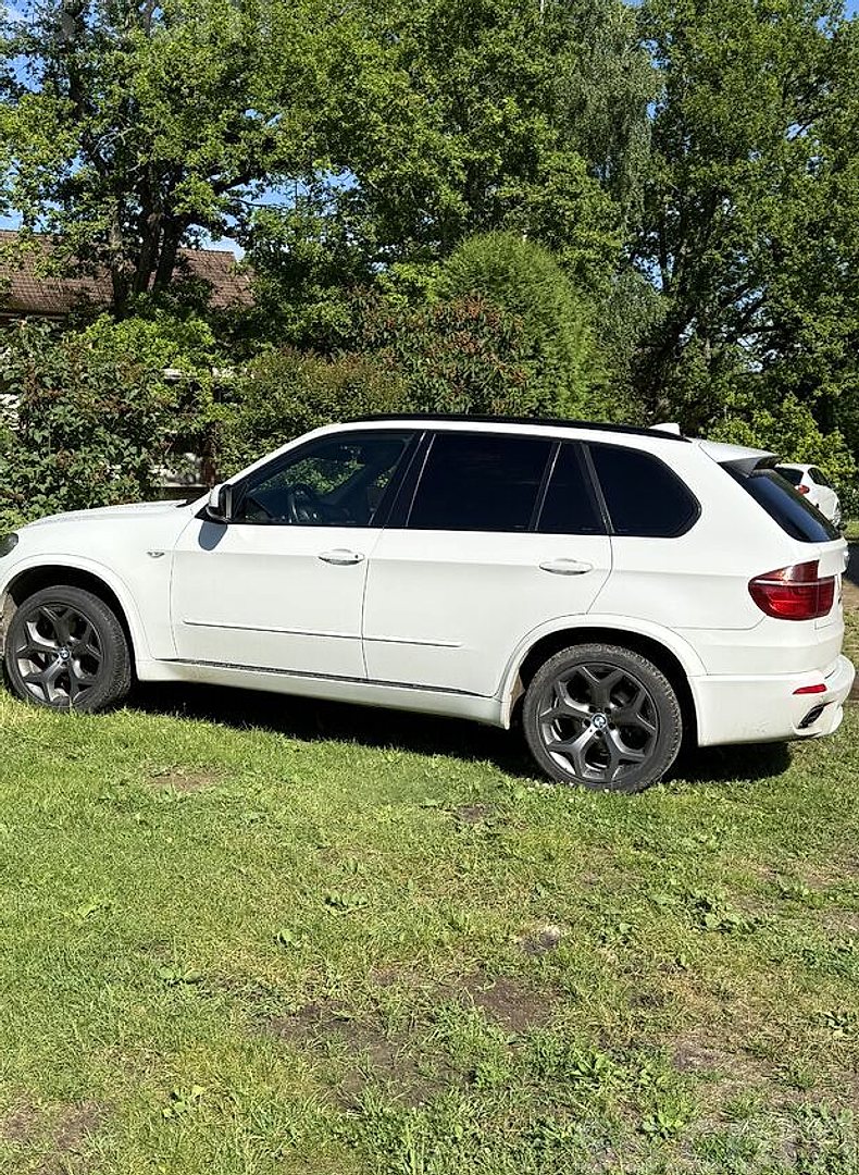 BMW X5 — foto 3